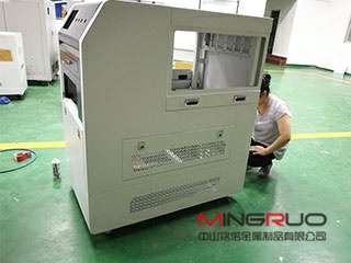 皇冠·app(官方)登录入口加工厂教你如何选择最好的钣金机柜_皇冠·app(官方)登录入口